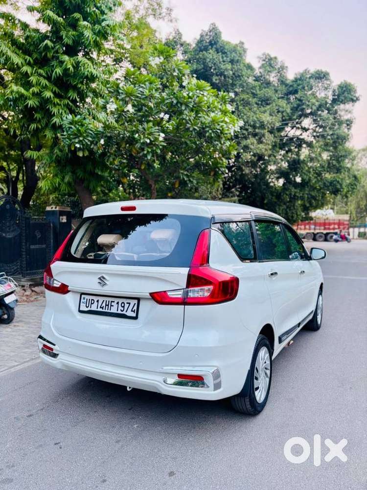 Maruti Suzuki Ertiga 2022-2023 Vxi Cng, 2023, Cng & Hybrids