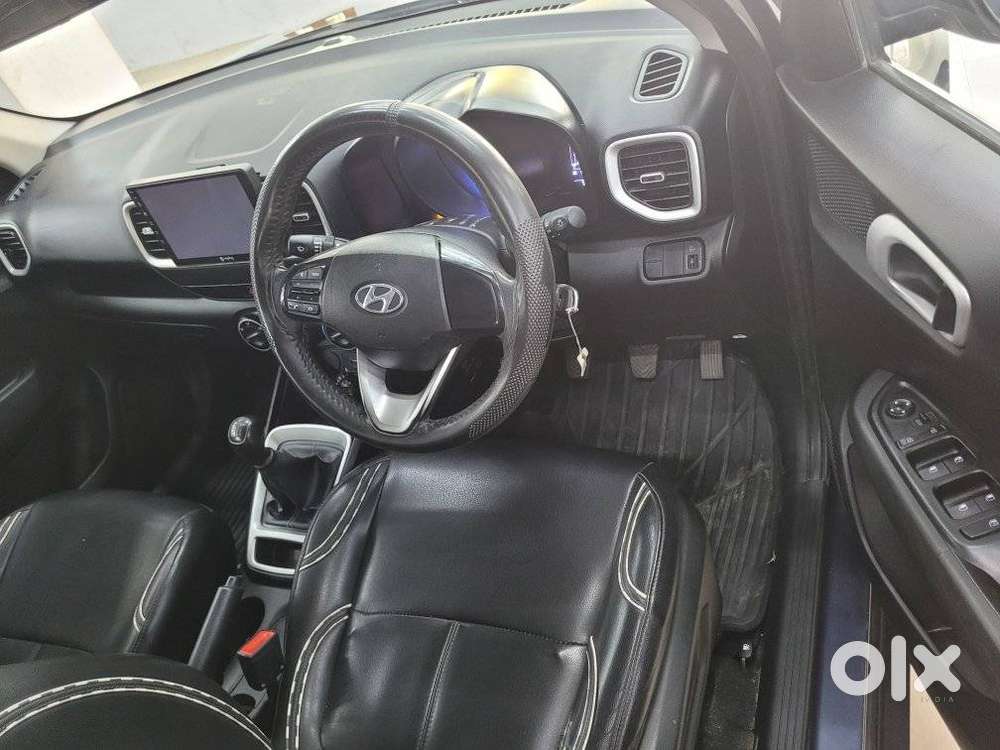 Hyundai Venue 1.2 S Plus, 2020, Petrol