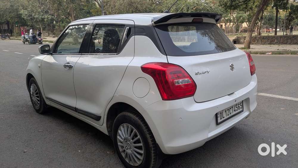 Maruti Suzuki Swift Lxi Optional-o, 2021, Petrol