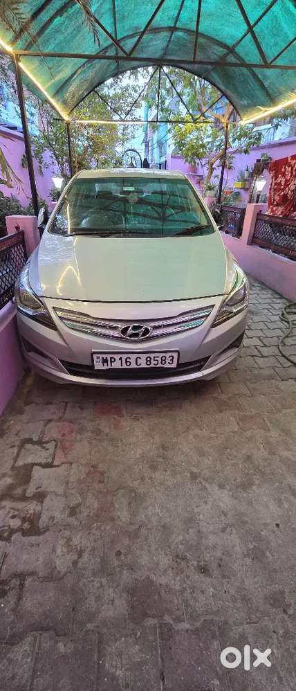 Hyundai Verna 2015 Petrol 53500 Km Driven