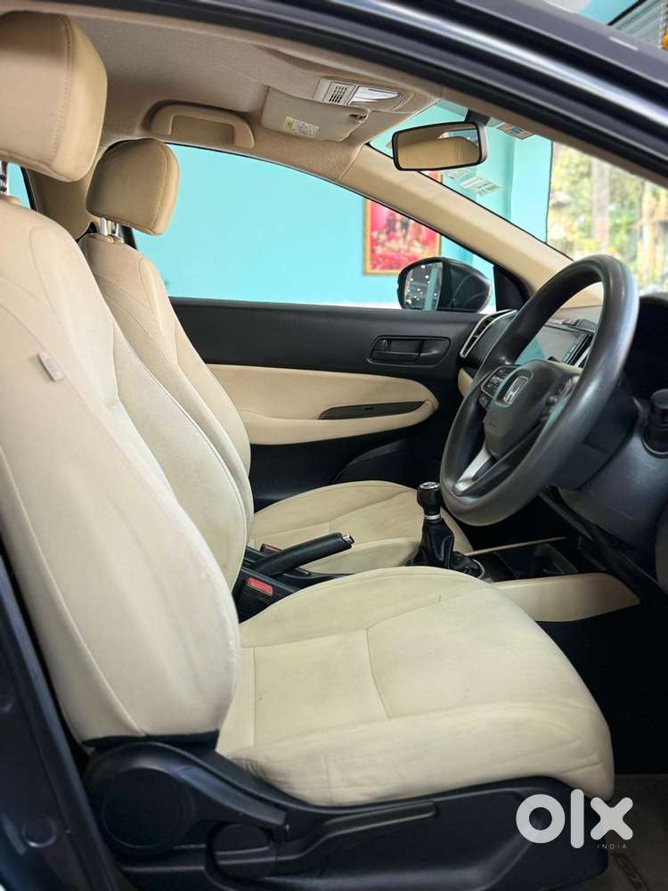 Honda City 1.5 V 5th Gen I-vtec Mt, 2022, Petrol