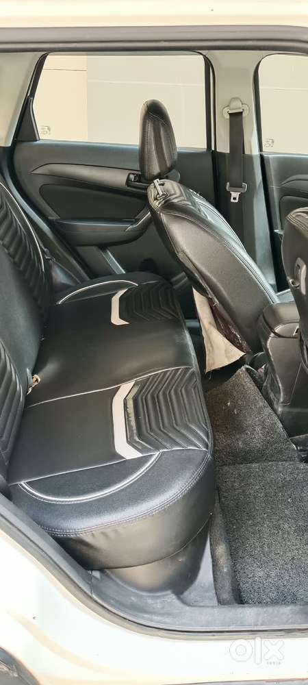 Maruti Suzuki Brezza 1.5 Vxi Smart Hybrid, 2021, Petrol