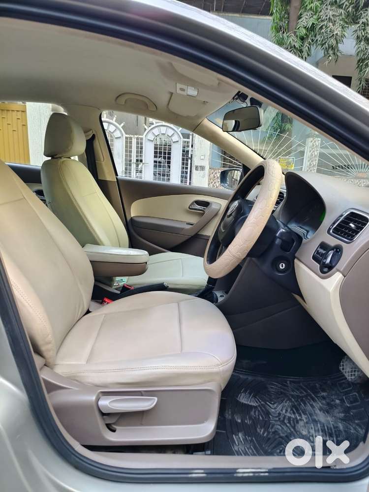 Skoda Rapid 1.6 Mpi At Ambition Plus, 2013, Petrol