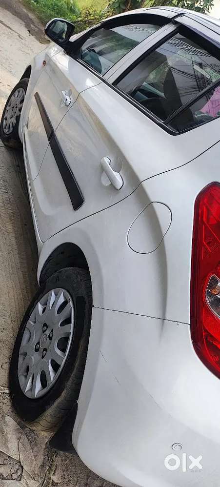 I20 Magna Cng On Paper