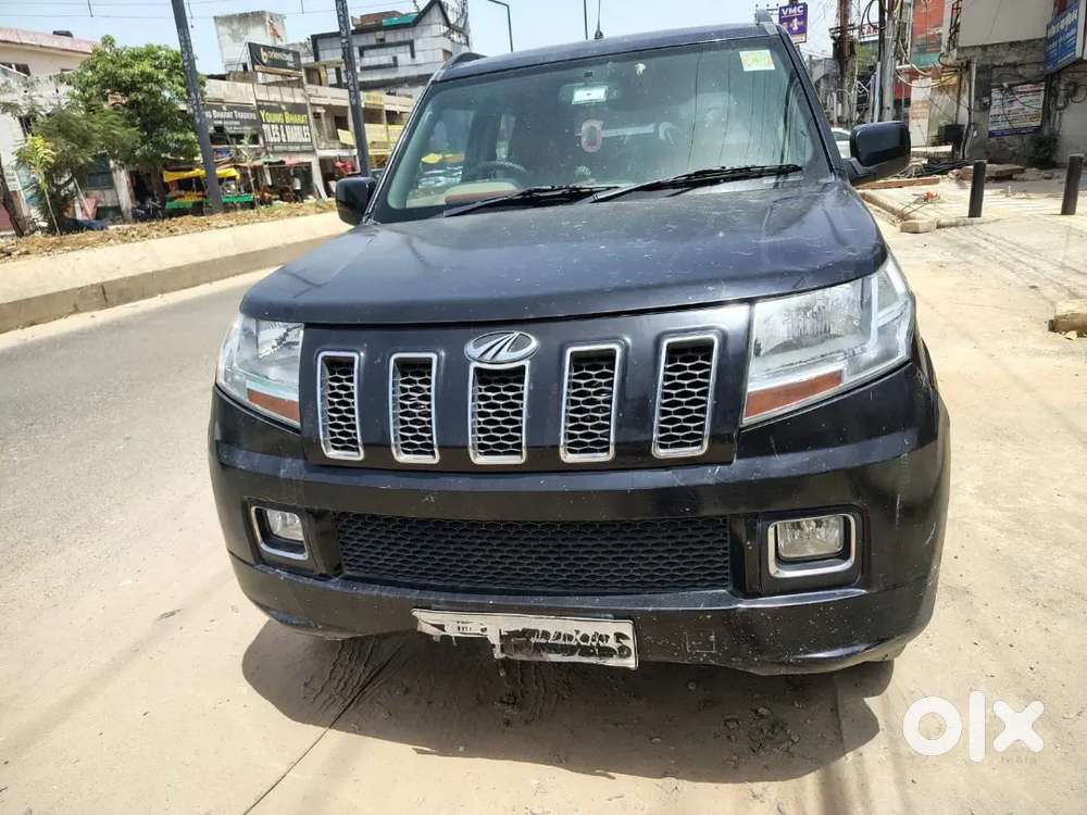 Mahindra Tuv 300 2018