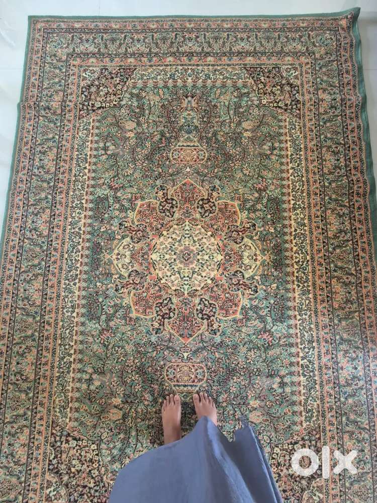 PERSIAN STYLE CARPET