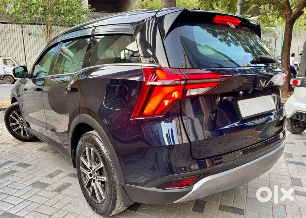 Mahindra Xuv700 2.2 Ax 7 Diesel At Luxury Pack Str, 2023, Diesel
