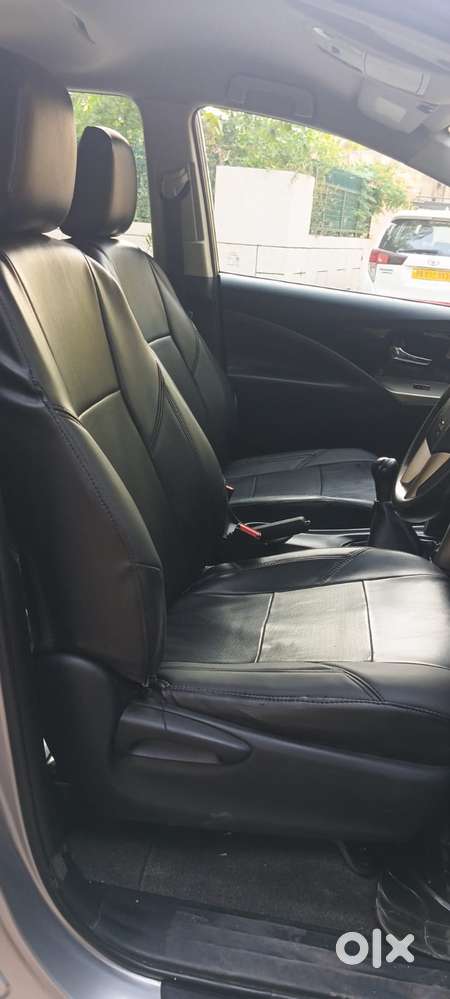 Toyota Innova Crysta 2.4 G Mt, 2017, Diesel