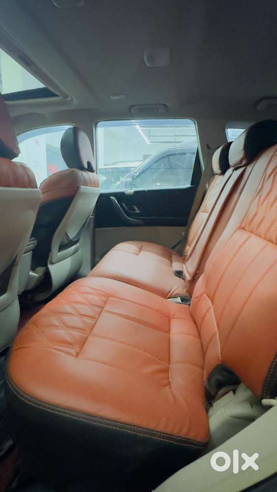 Mahindra Xuv500 2.2 W10, 2016, Diesel