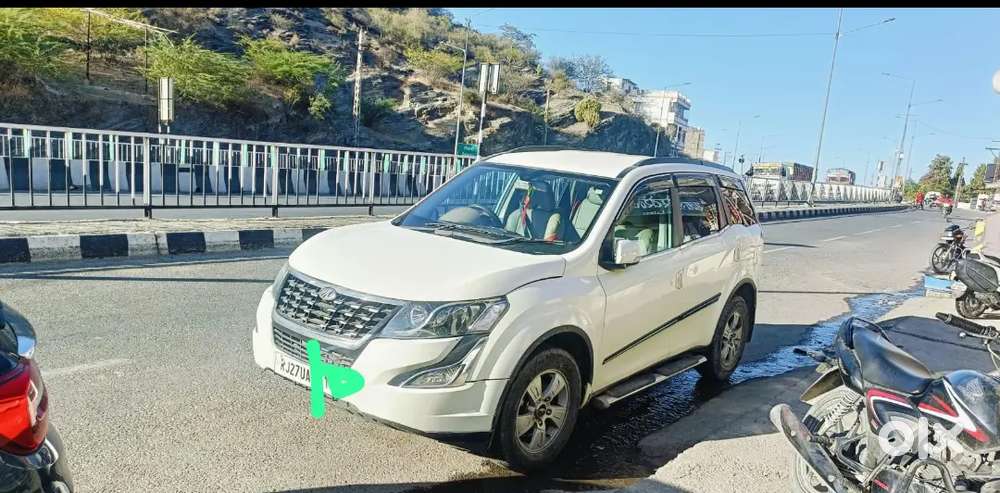 Mahindra Xuv500 2016 Diesel 96400 Km Driven