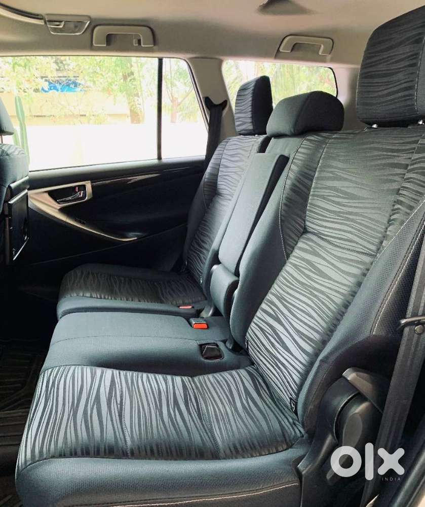 Toyota Innova Crysta 2.4 V, 2017, Diesel