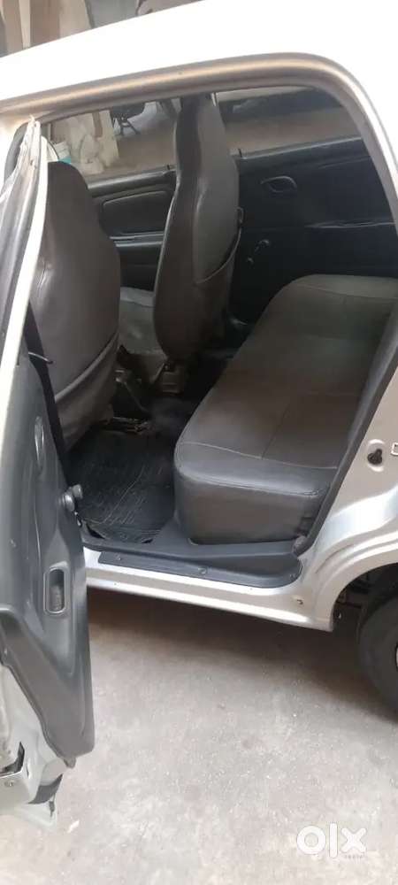 Maruti Suzuki Alto Std 2012