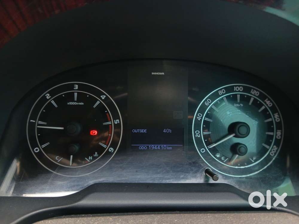 Toyota Innova Crysta 2.4 G Mt, 2018, Diesel