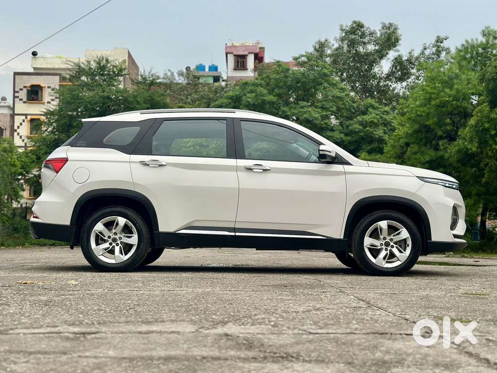 Mg Hector Plus 1.5 Hybrid Super Turbo 7 Str, 2021, Petrol