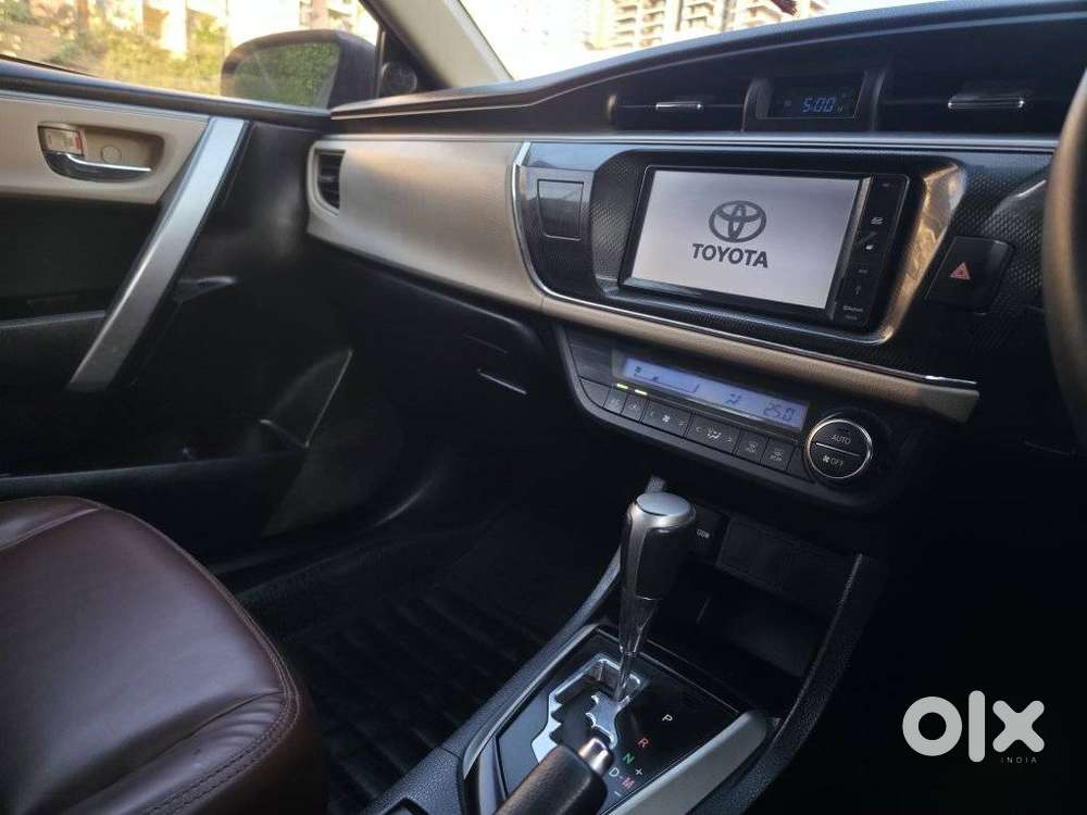 Toyota Corolla Altis G At, 2014, Petrol