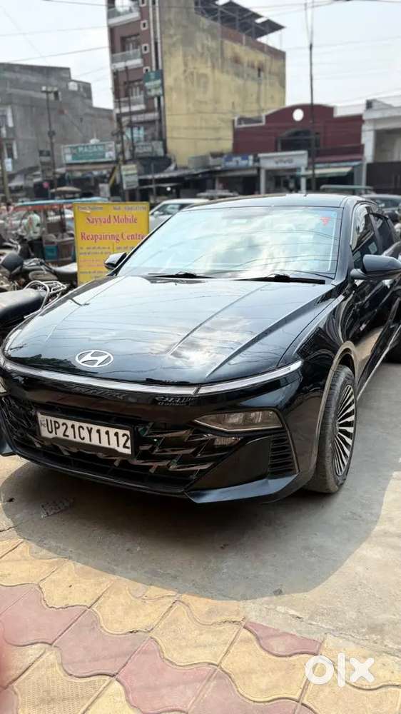 Black Colour Top Model Verna Facelift