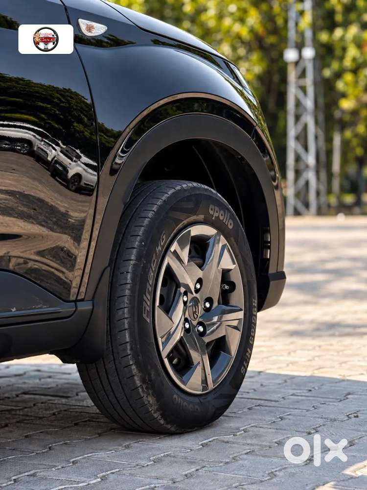 Hyundai Venue S 1.2 Petrol, 2024, Petrol