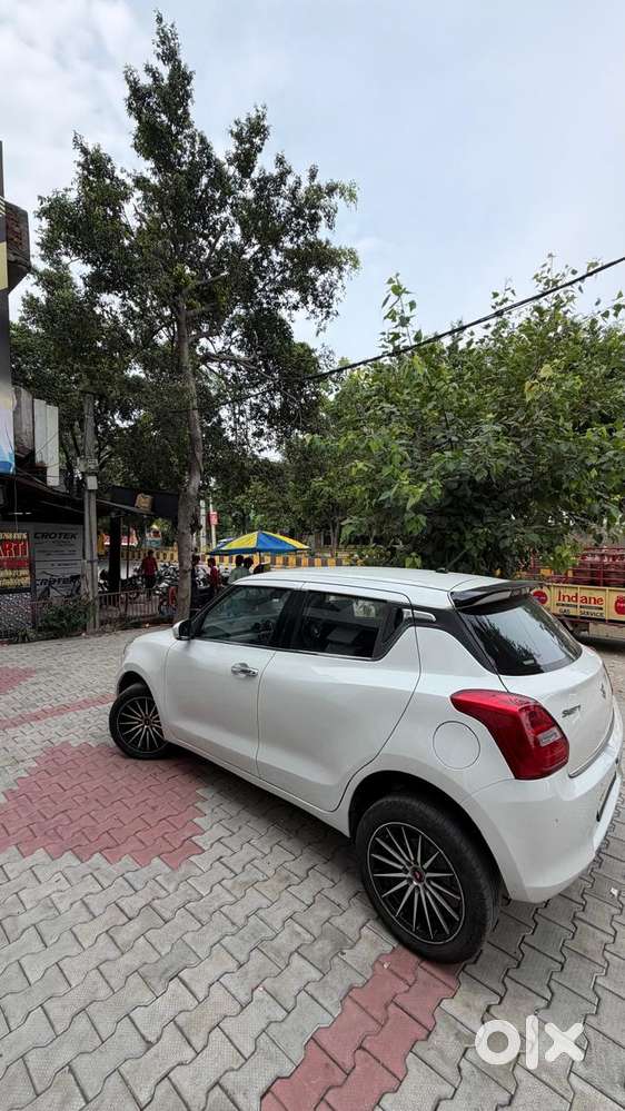 Maruti Suzuki Swift Vxi Optional, 2022, Petrol