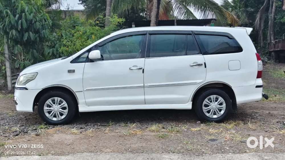 Toyota Innova 2.5 G 2012