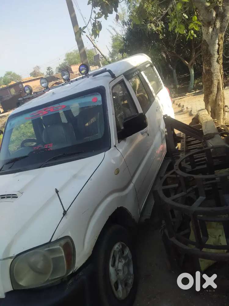 Mahindra Scorpio