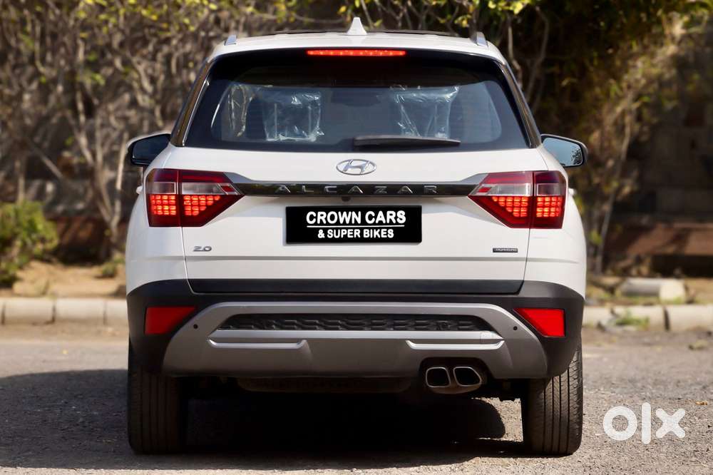 Hyundai Alcazar 2.0 Signature (o) Petrol At 7 Str, 2023, Petrol