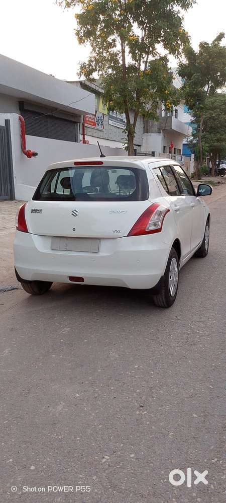 Maruti Suzuki Swift 2004-2010 Vxi Bsiii, 2011, Petrol