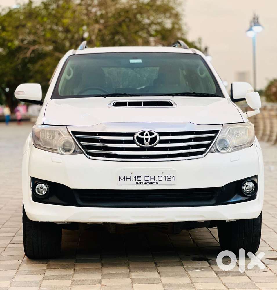 Toyota Fortuner 3.0 4x4 Manual, 2012, Diesel