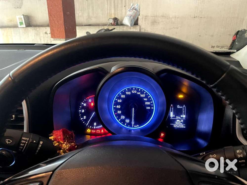Hyundai Venue 2020 Diesel Well Maintained