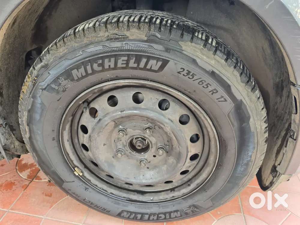 Mahindra Xuv500 2019 Diesel Well Maintained