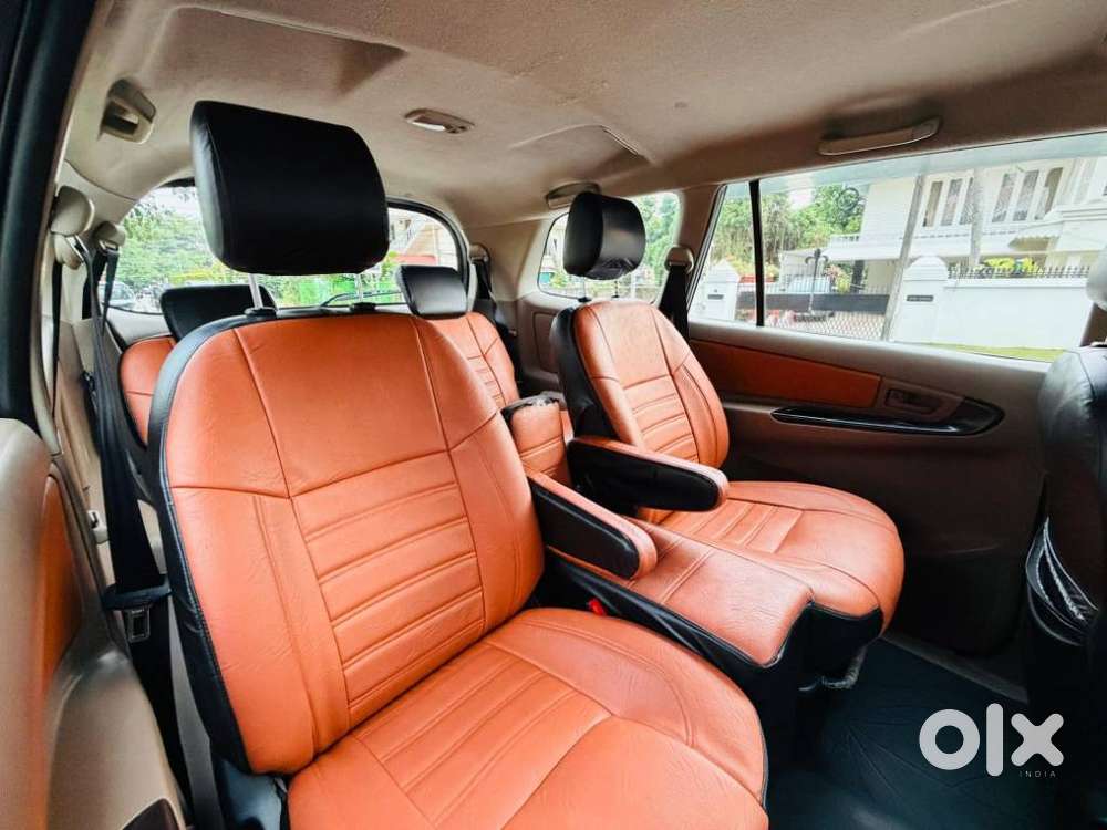 Toyota Innova [2013-2016] 2.5 G4 7 Str, 2015, Diesel