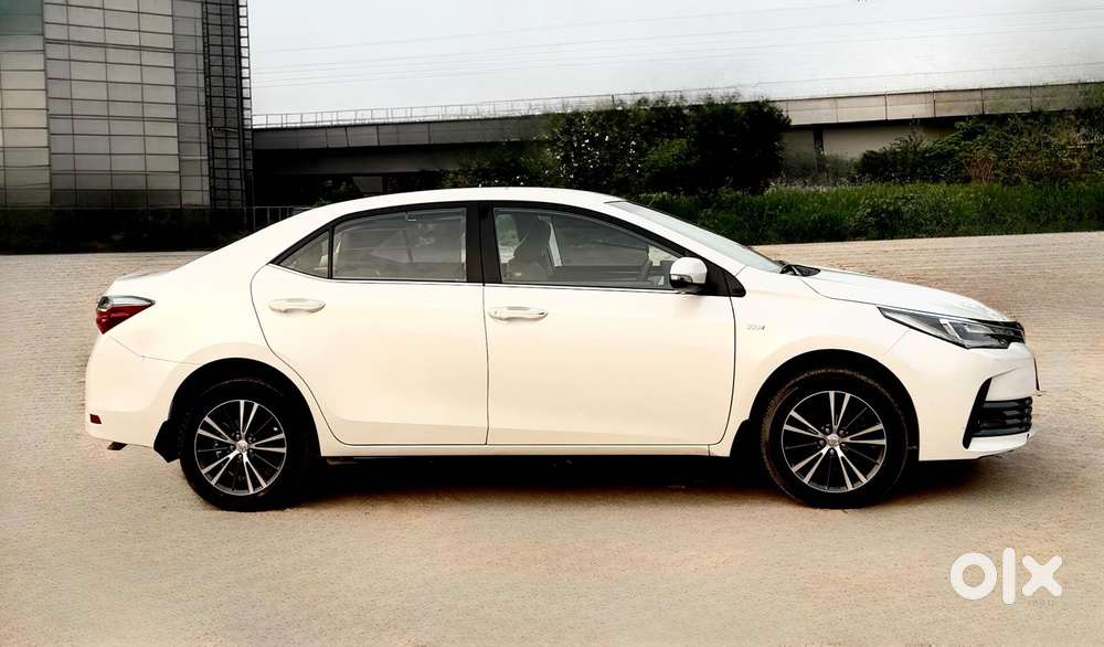 Toyota Corolla Altis 1.8 Gl, 2019, Petrol