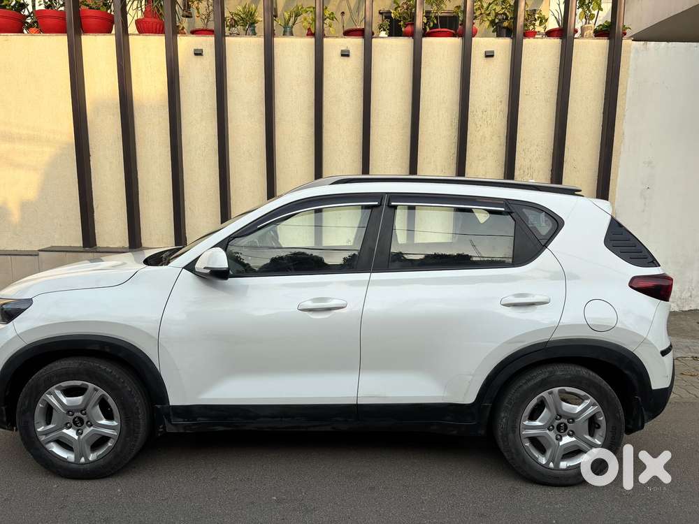 Kia Sonet, 2021, Petrol