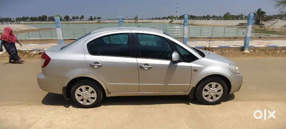 Maruti Suzuki Sx4 2011