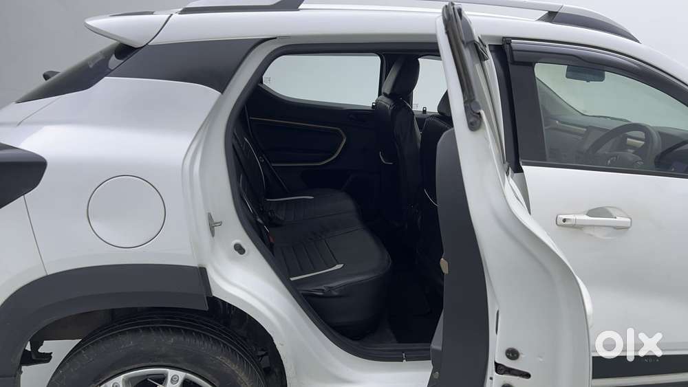 Renault Kiger Rxt, 2021, Petrol