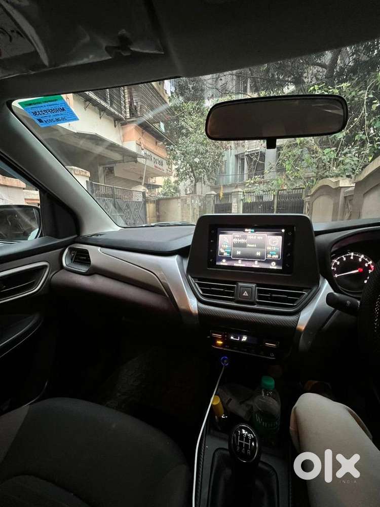 Maruti Suzuki Fronx 2024 Petrol Well Maintained