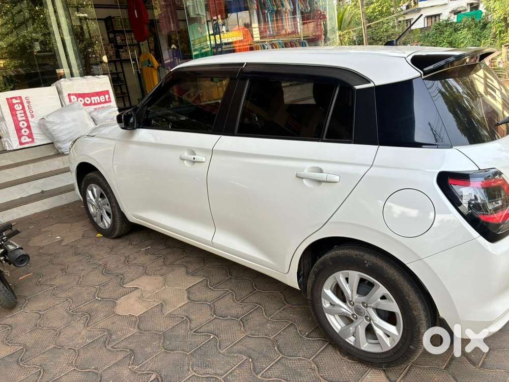 Maruti Suzuki New-gen Swift 2024 Petrol 29000 Km Driven