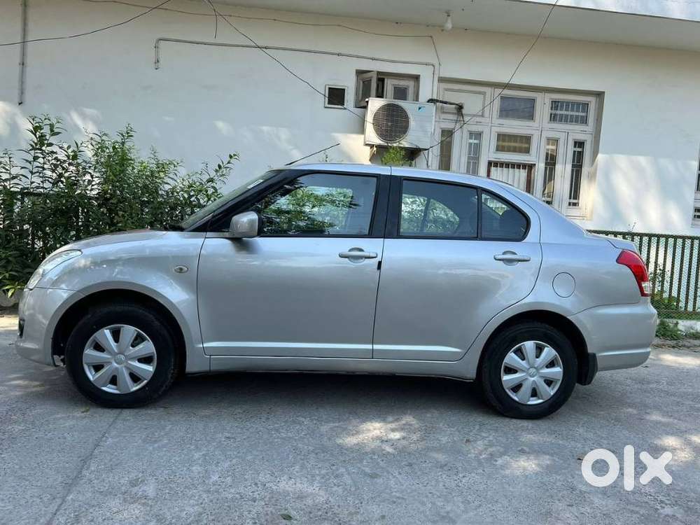 Maruti Suzuki Dzire 1.2 Vxi, 2011, Petrol