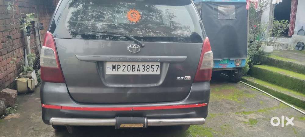 Toyota Innova 2.5 2012 2nd