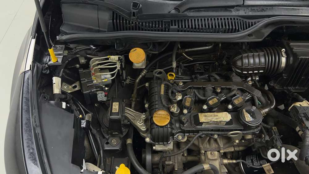 Tata Altroz 1.2 Xz Plus Dark Edition, 2022, Petrol