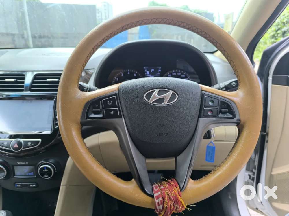 Hyundai Verna [ ] Fluidic 4s 1.6 Vtvt Sx At, 2016, Petrol
