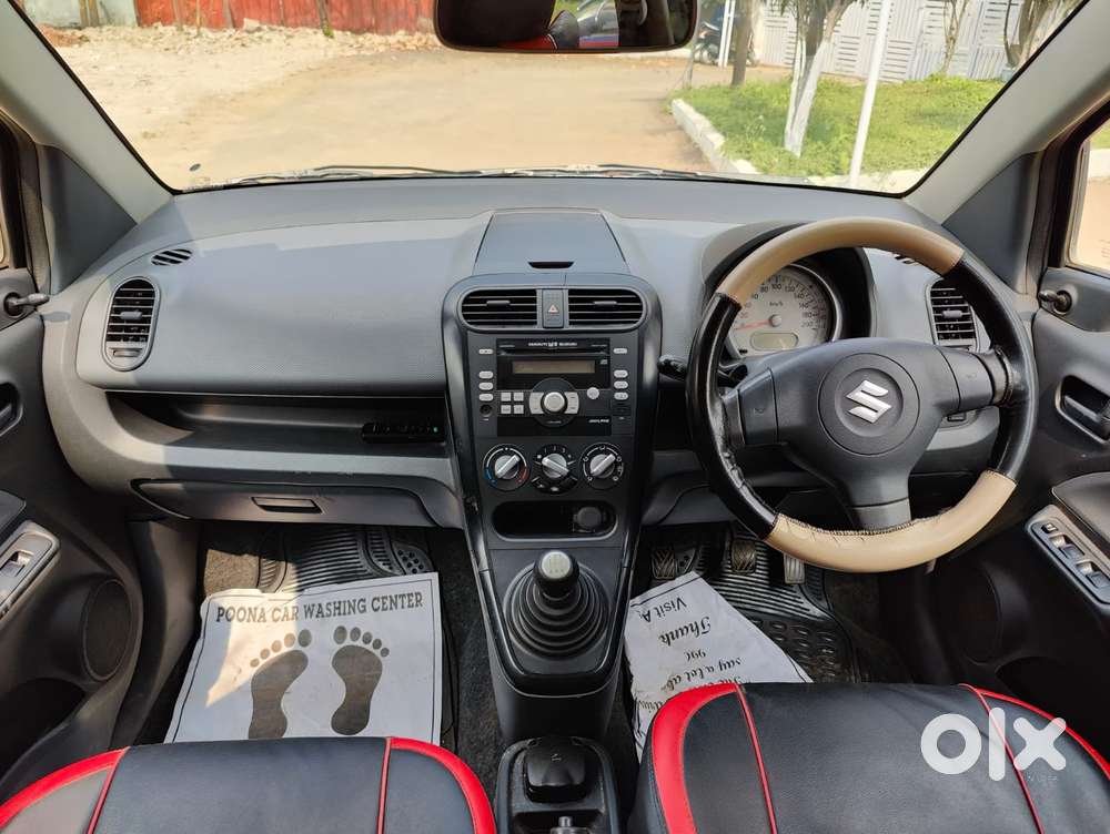 Maruti Suzuki Ritz Lxi, 2011, Petrol