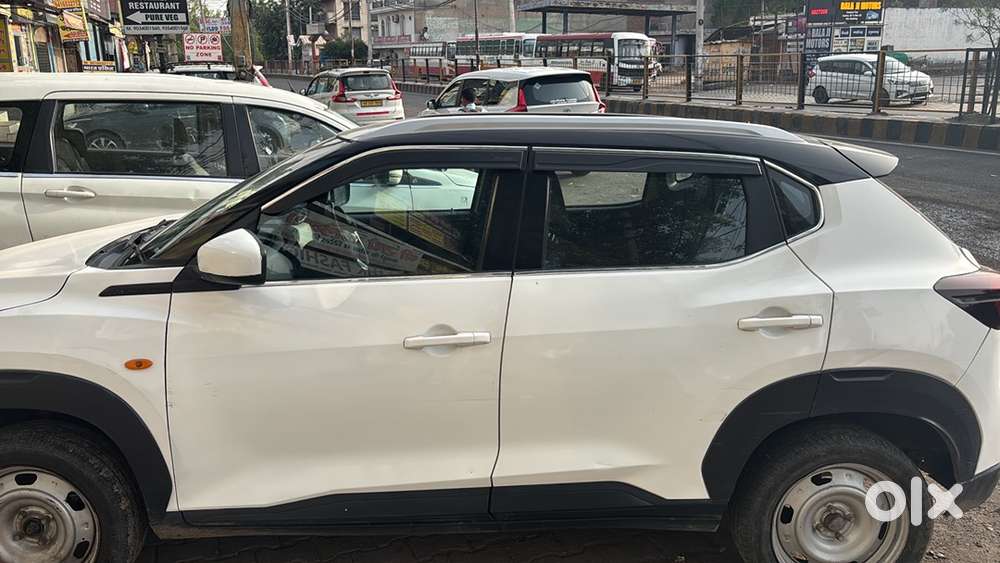 Nissan Magnite 2023 Petrol Manual Xe