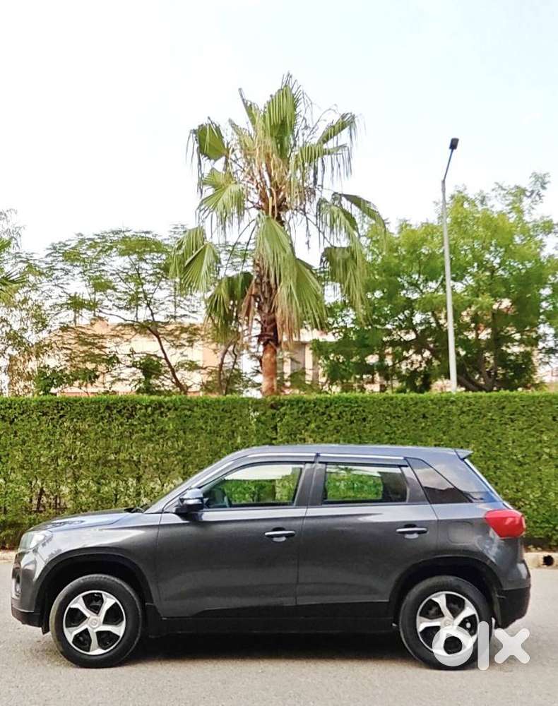 Maruti Suzuki Brezza 1.5 Lxi Cng, 2021, Cng & Hybrids