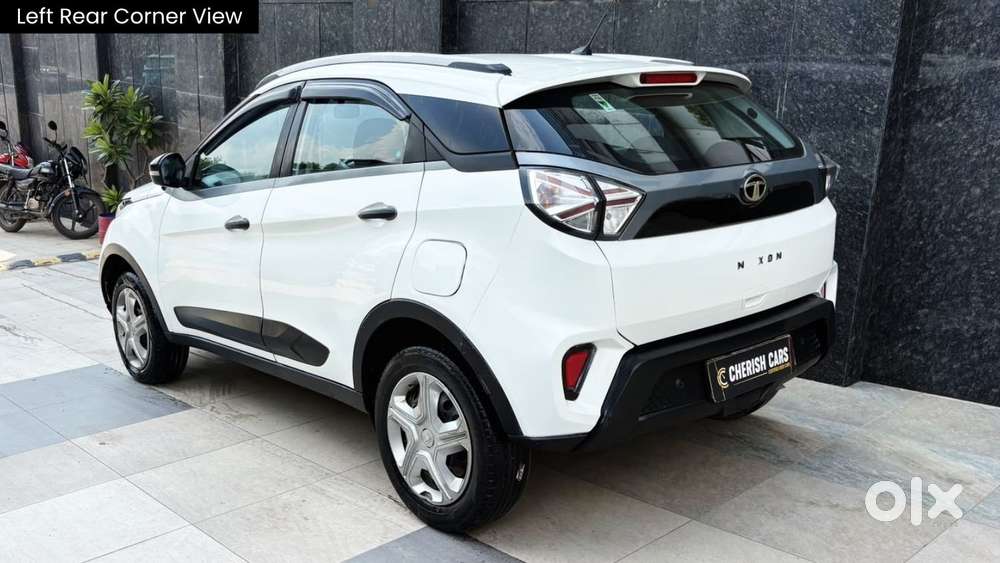 Tata Nexon 1.2 Revotron Xm, 2022, Petrol