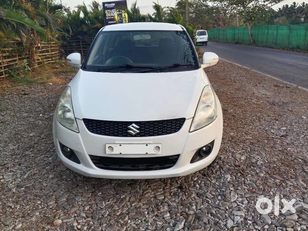 Maruti Suzuki Swift 2012 Diesel 126000 Km Driven