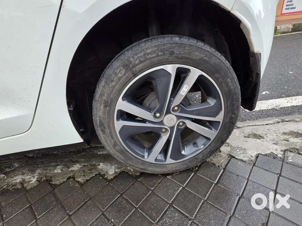 Selling Tata Altroz 1.5l Diesel 2023