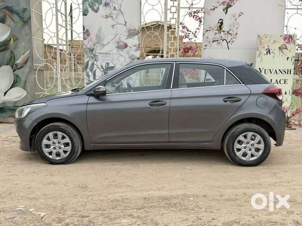 Hyundai I20 Sportz 1.2 Bs-iv, 2017, Petrol
