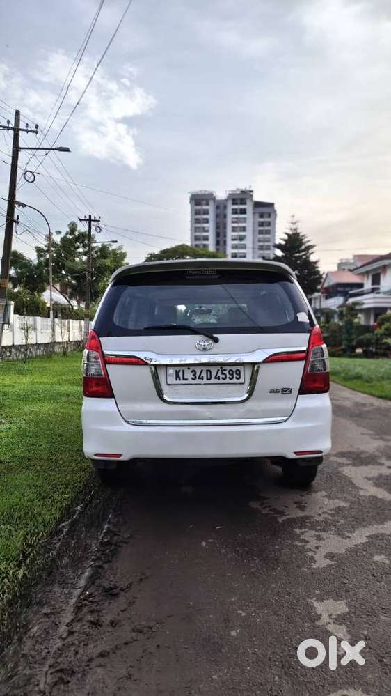 Toyota Innova 2.5 Vx 8 Str, 2015, Diesel
