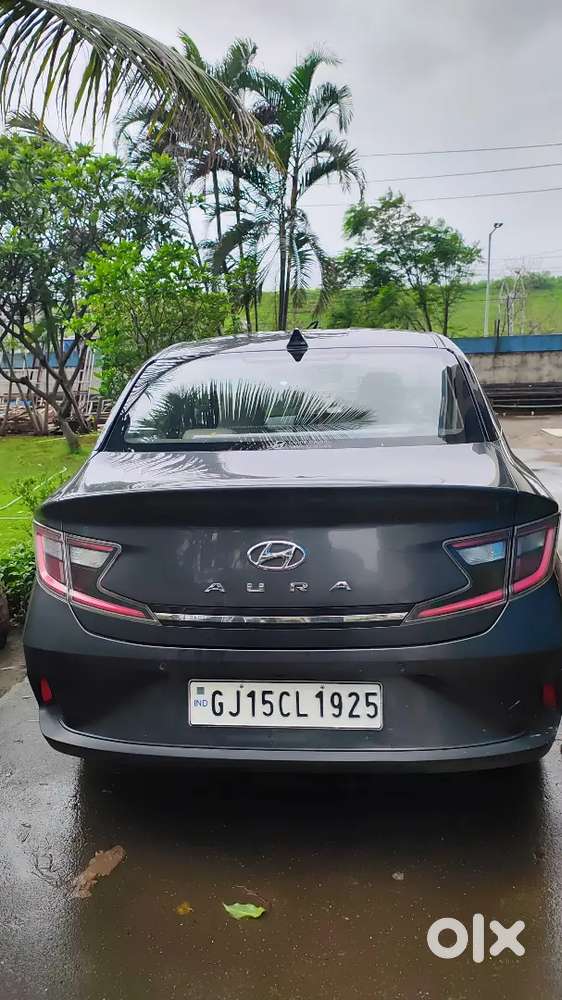 Hyundai Aura 1.2 Sx Plus Amt For Urgent Sale