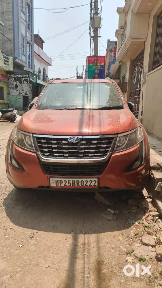 Xuv 500 W 10 Top Model